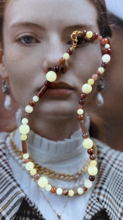 Naszyjnik z kamieni naturalnych