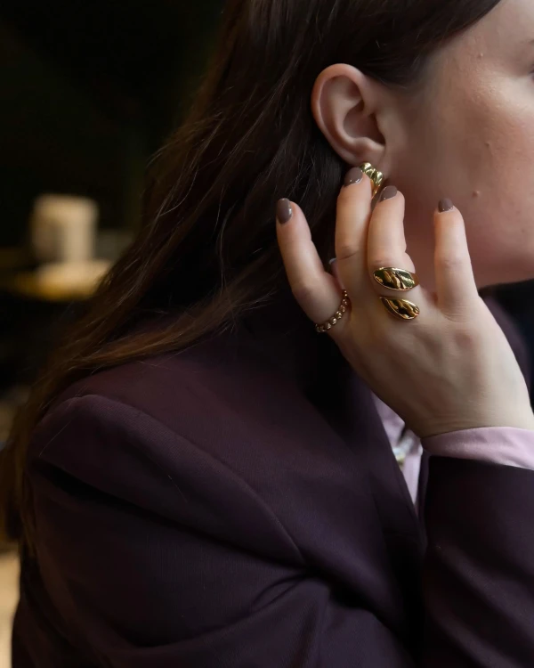 Pierścionek ze stali chirurgicznej platerowany 14k złotem