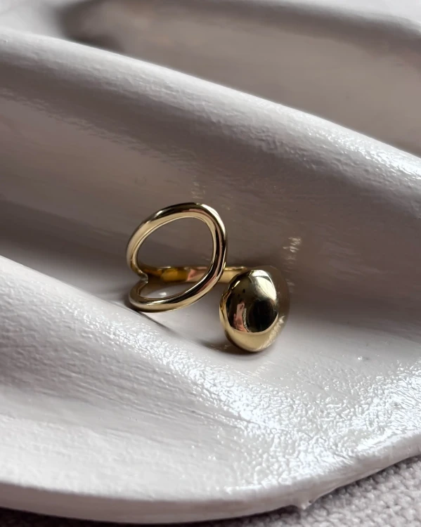 Pierścionek ze stali chirurgicznej platerowany 14k złotem